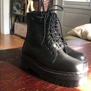 Dr.martens mono vegan
